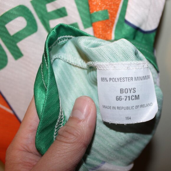 3/$188- Republic of Ireland 1994-96 away shirt Umbro Size Kids EU 8 Boys 66-71cm - Picture 6 of 8